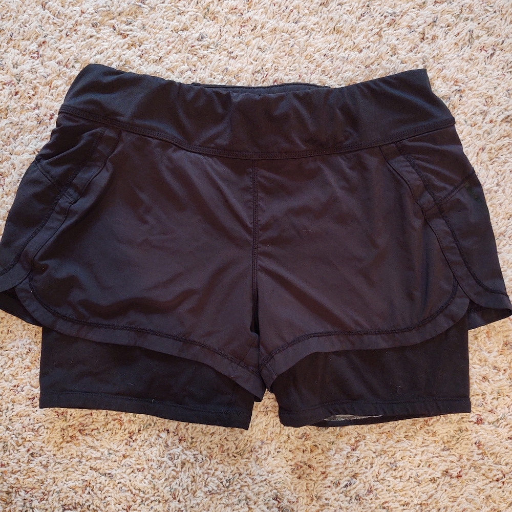 Athleta spandex shorts 2 in 1 medium black